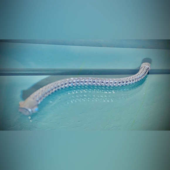 John Hardy Classic Chain Bracelets, Measurements, Per Request - Picture 16 of 17